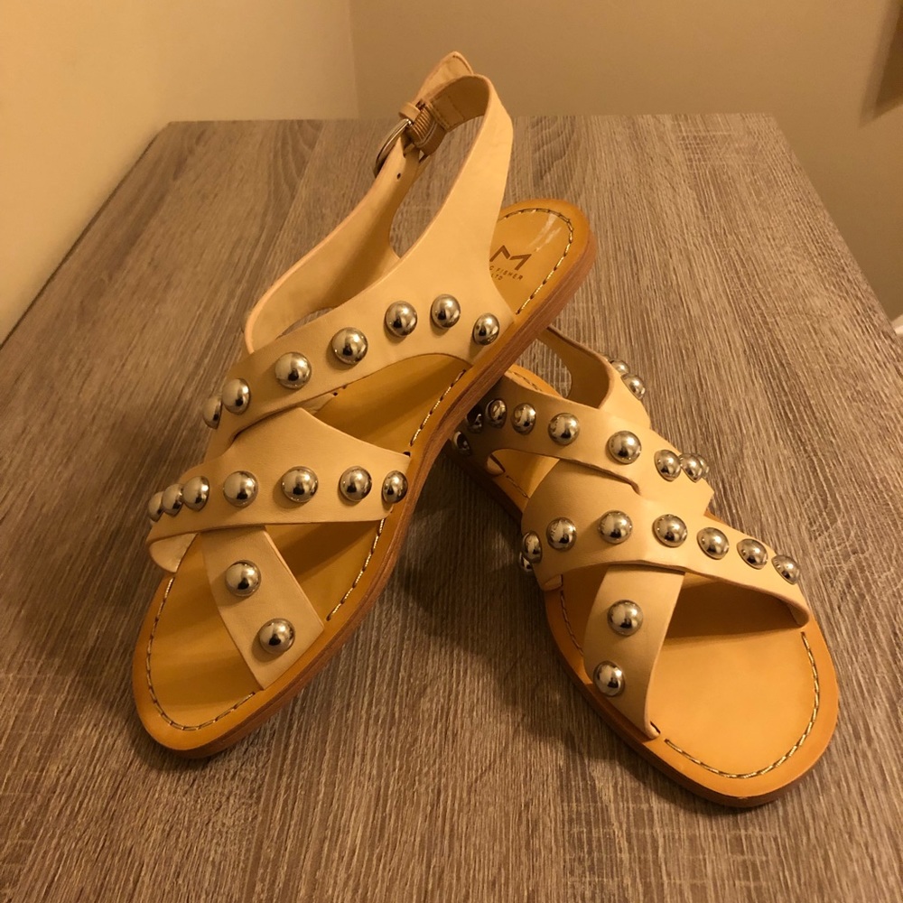Womens size 9.5 Marc Fisher studded nude color sandals